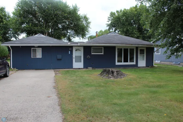$135,900 | 814 4th Street North, Wahpeton, ND 58075