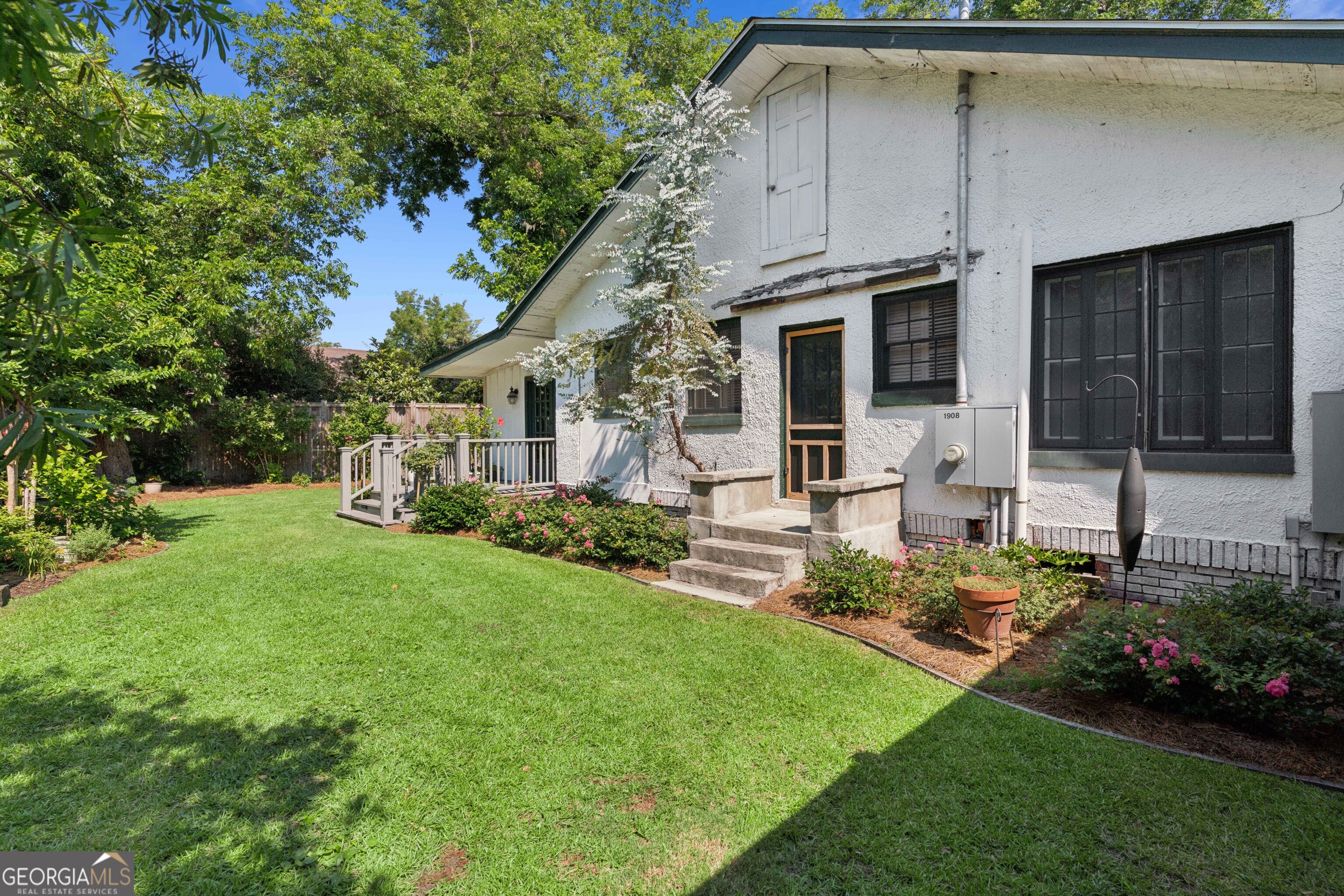 1908 Gloucester Street Brunswick, GA 31520 - Photo 34 of 42