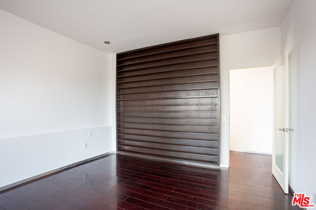 1925 Walcott Way Los Angeles, CA 90039 - Photo 20 of 27