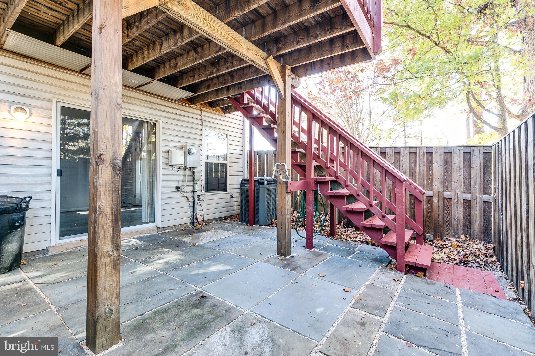 6331 Over See Court Springfield, VA 22152 - Photo 27 of 28 Exterior (Rear)