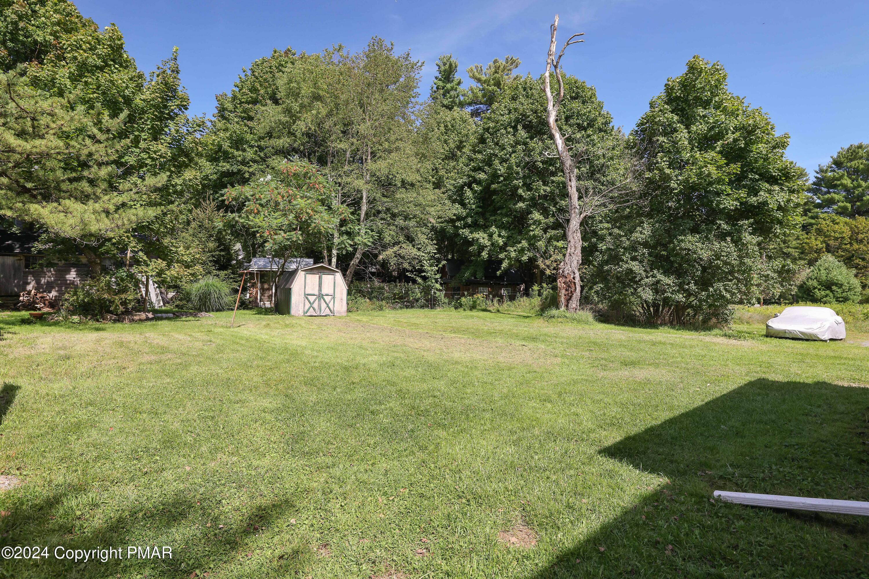 413 Old Rte 940 Pocono Pines, PA 18350 - Photo 36 of 43 RBPH5974
