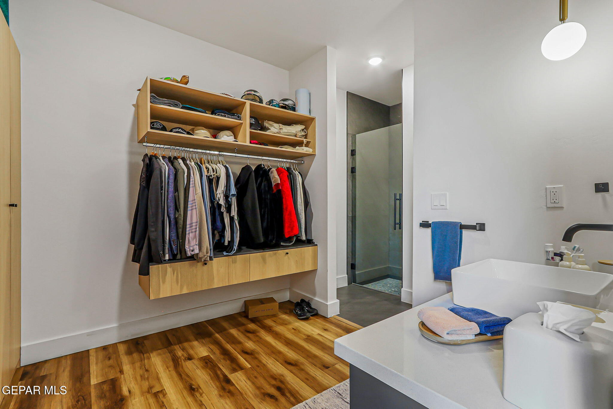 329 Rio Del Rancho Court El Paso, TX 79932 - Photo 36 of 52 a bedroom with a bed and a couch