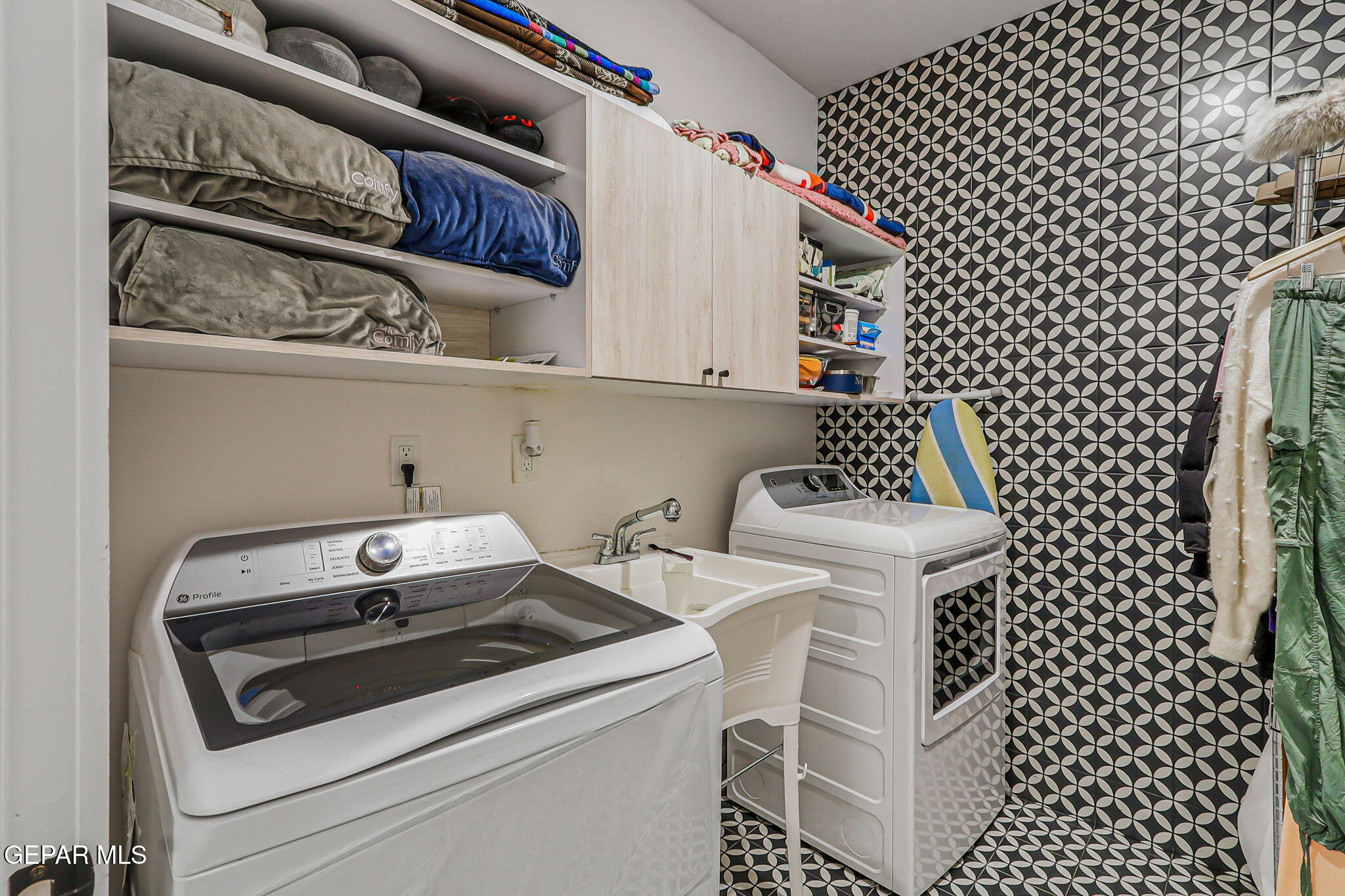 329 Rio Del Rancho Court El Paso, TX 79932 - Photo 46 of 52 46-web-or-mls-5