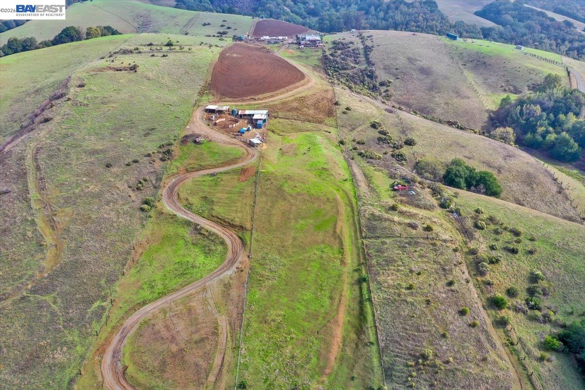 26928 Palomares Road Castro Valley, CA 94552 - Photo 23 of 24 Gallery Image 23