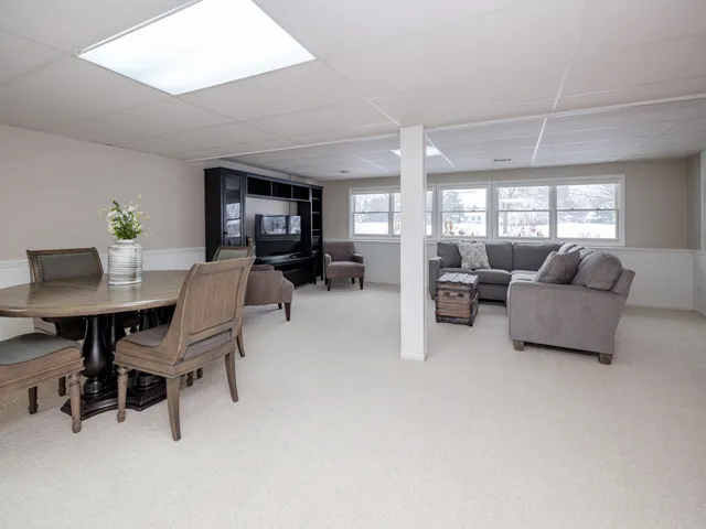 $335,000 | 7563 Woodbridge Lane, Portage, MI 49024