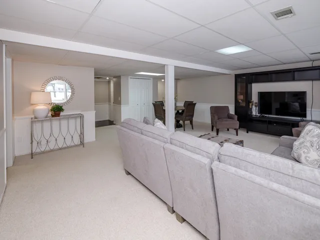 $335,000 | 7563 Woodbridge Lane, Portage, MI 49024