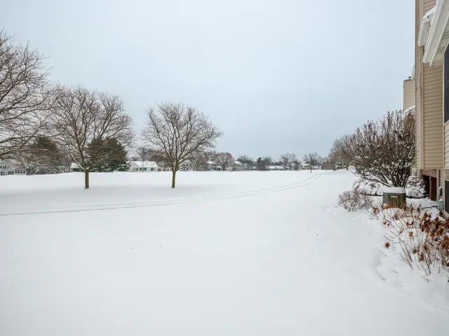 $335,000 | 7563 Woodbridge Lane, Portage, MI 49024