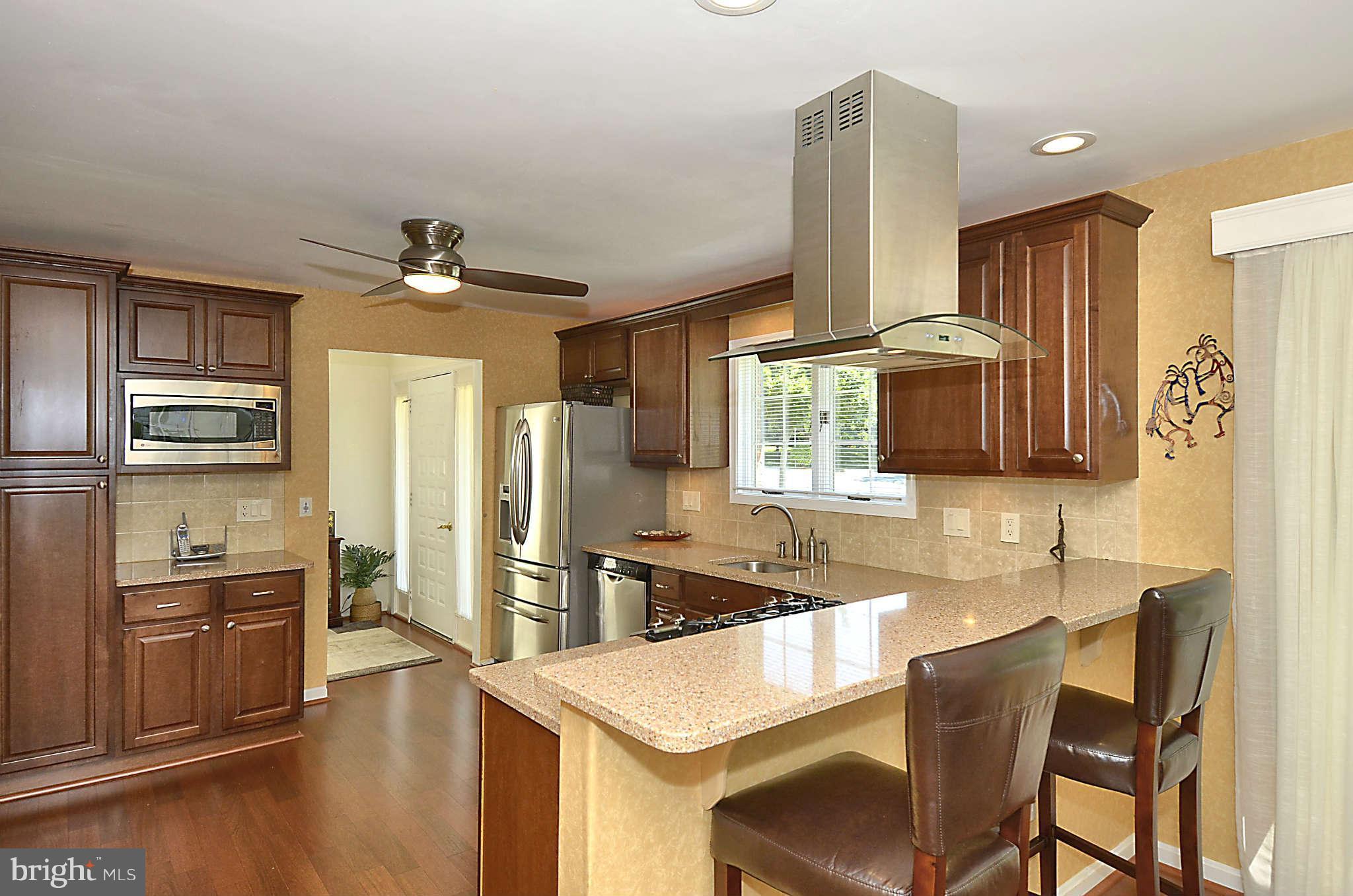 11900 Riding Loop Terrace North Potomac, MD 20878 - Photo 4 of 9 Kitchen