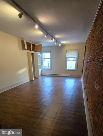 $1,575 | 4303 Main Street, Unit 2, Philadelphia, PA 19127