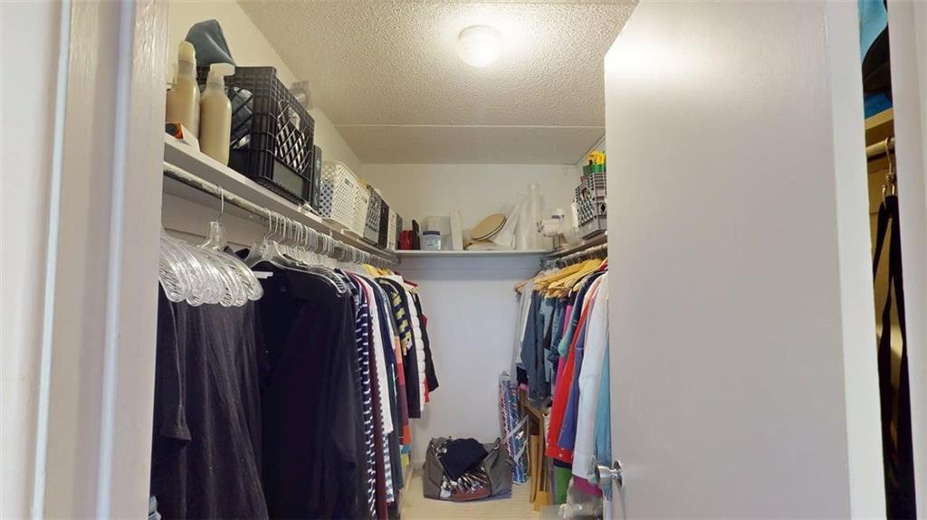 2120 Greentree Road, Unit 102E Pittsburgh, PA 15220 - Photo 22 of 32