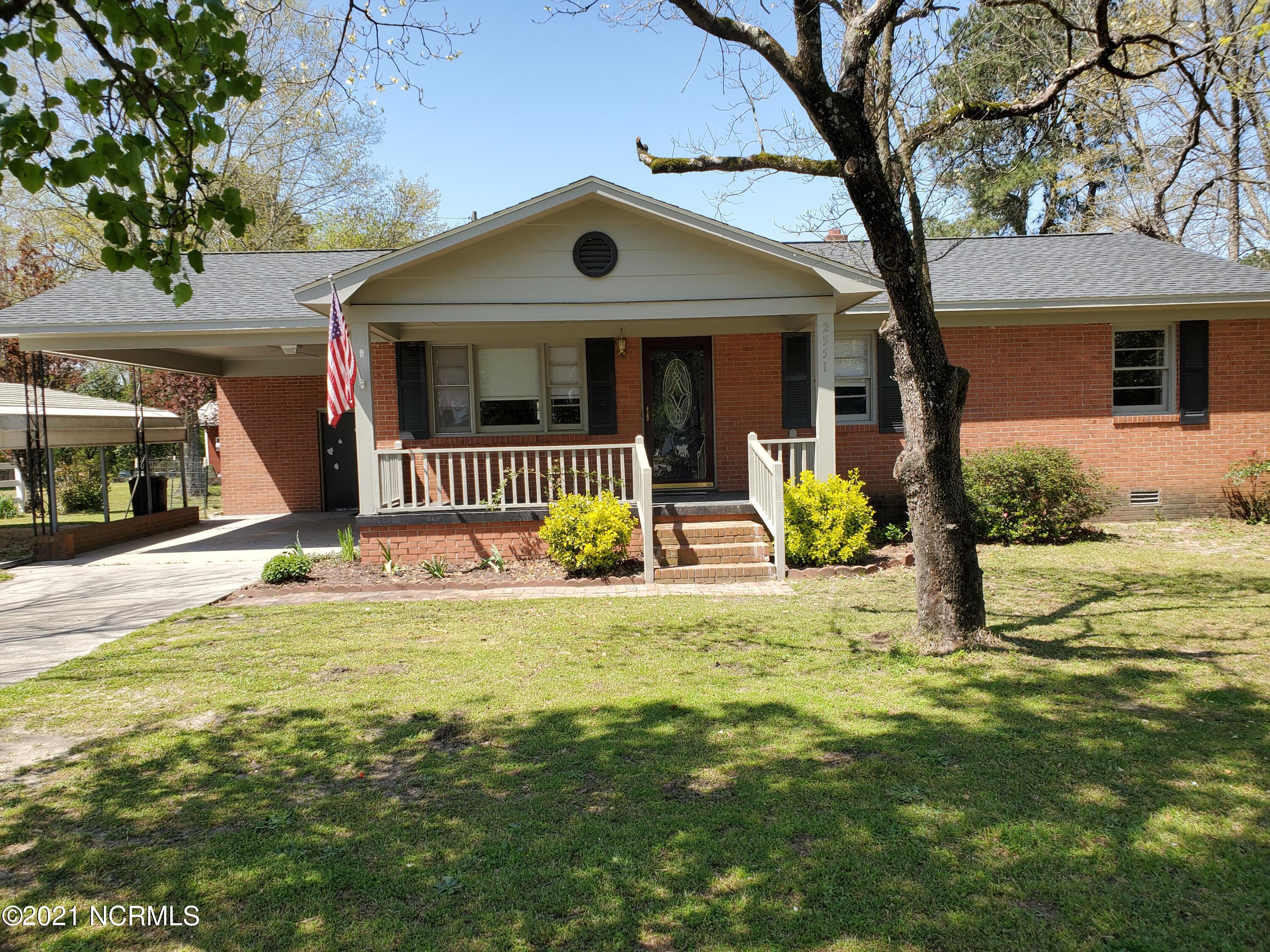2551 Basstown Road Clinton, NC 28328 - Photo 1 of 16 20210405_124027
