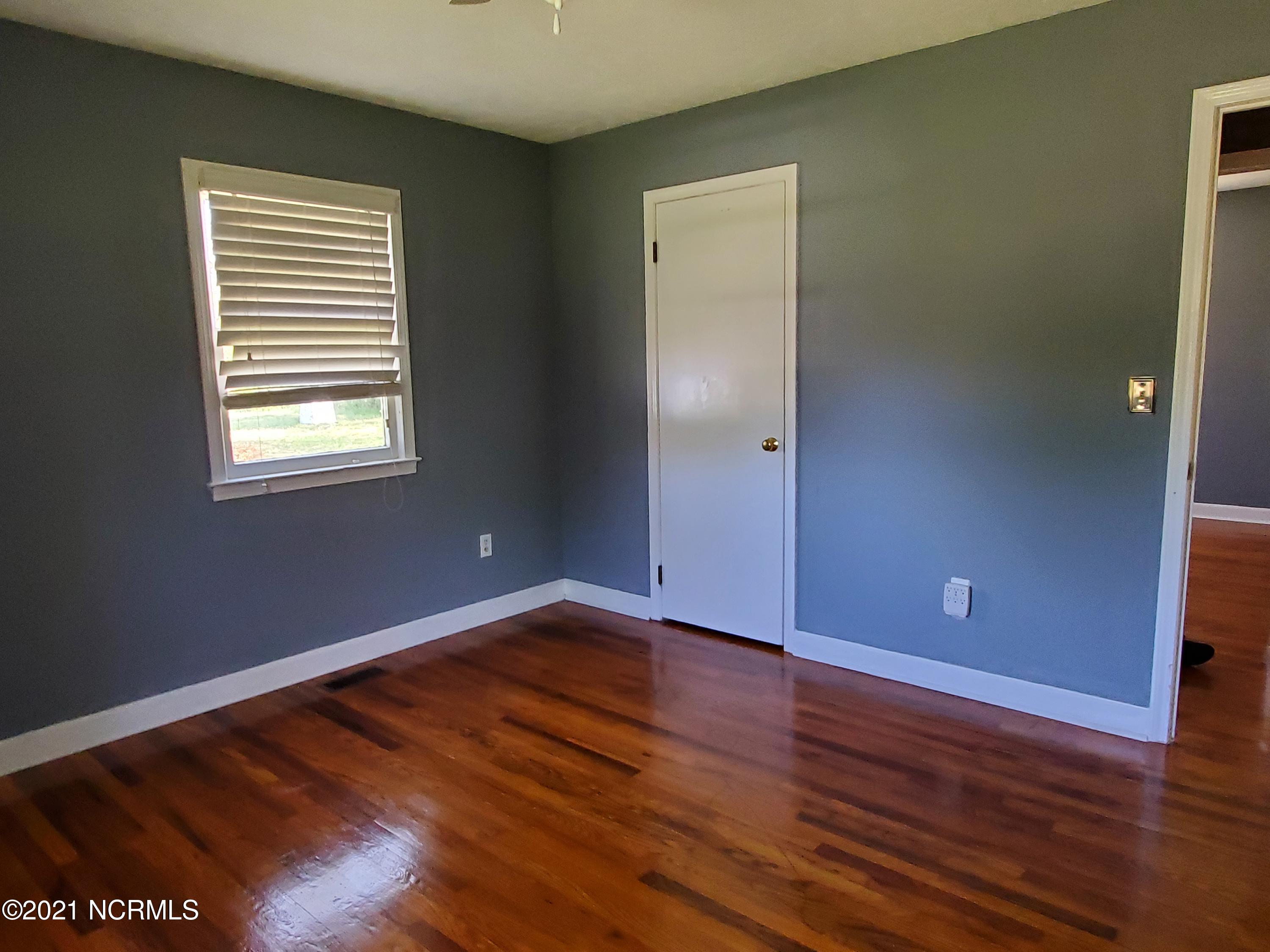 2551 Basstown Road Clinton, NC 28328 - Photo 16 of 16 20210405_125417
