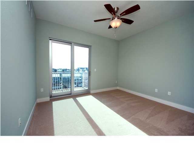 211 Durango Road, Unit 517 Destin, FL 32541 - Photo 15 of 28 a view of an empty room and window