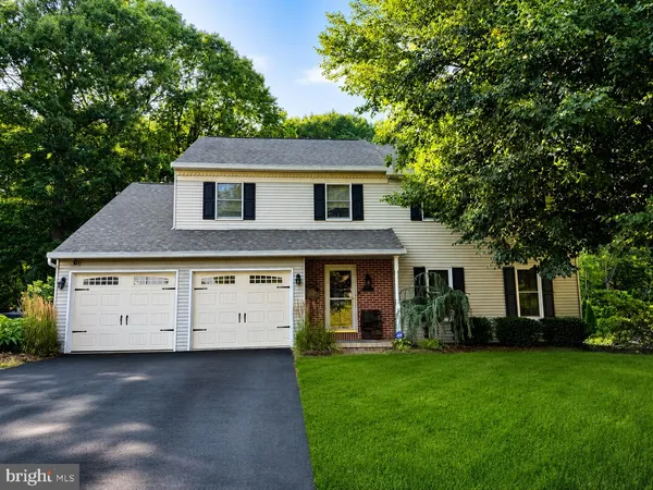 $474,900 | 237 New Castle Drive, Reading, PA 19607