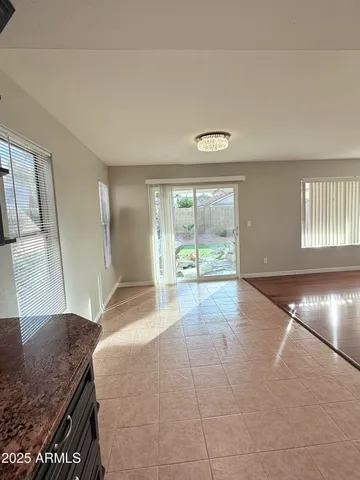 $2,600 | 1331 East Angela Drive, Phoenix, AZ 85022