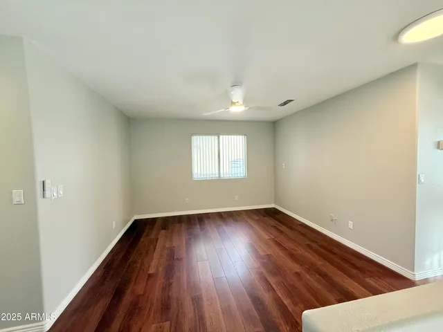 $2,600 | 1331 East Angela Drive, Phoenix, AZ 85022