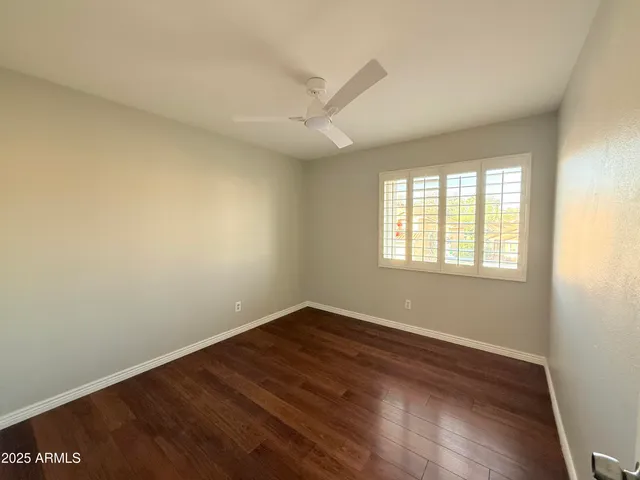 $2,600 | 1331 East Angela Drive, Phoenix, AZ 85022