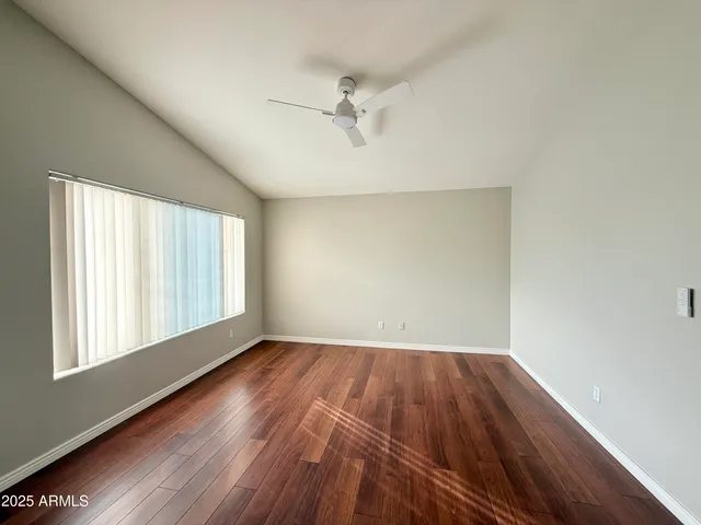 $2,600 | 1331 East Angela Drive, Phoenix, AZ 85022