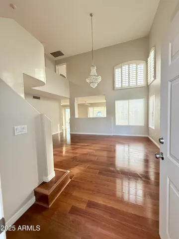 $2,600 | 1331 East Angela Drive, Phoenix, AZ 85022