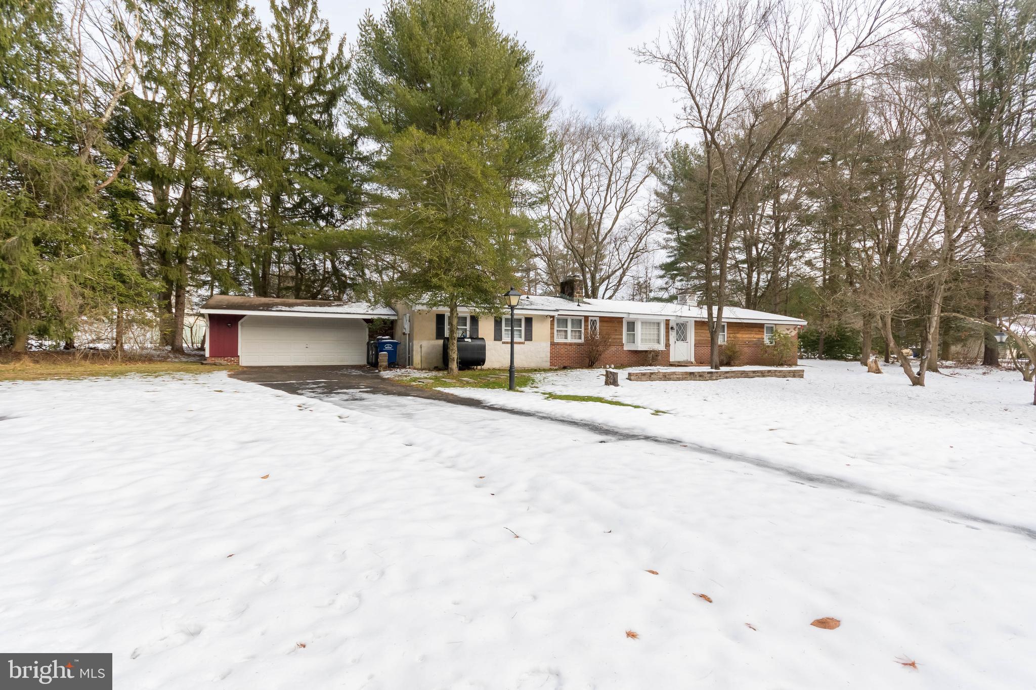 33 4 Mile Road Pemberton, NJ 08068 - Photo 11 of 49