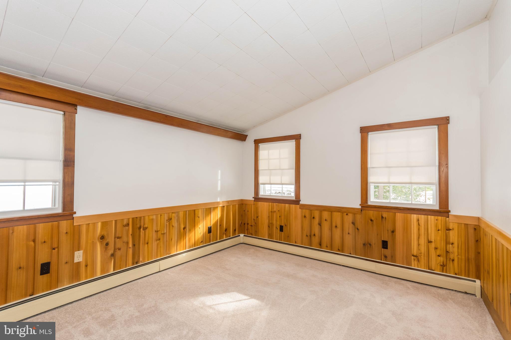 33 4 Mile Road Pemberton, NJ 08068 - Photo 16 of 49