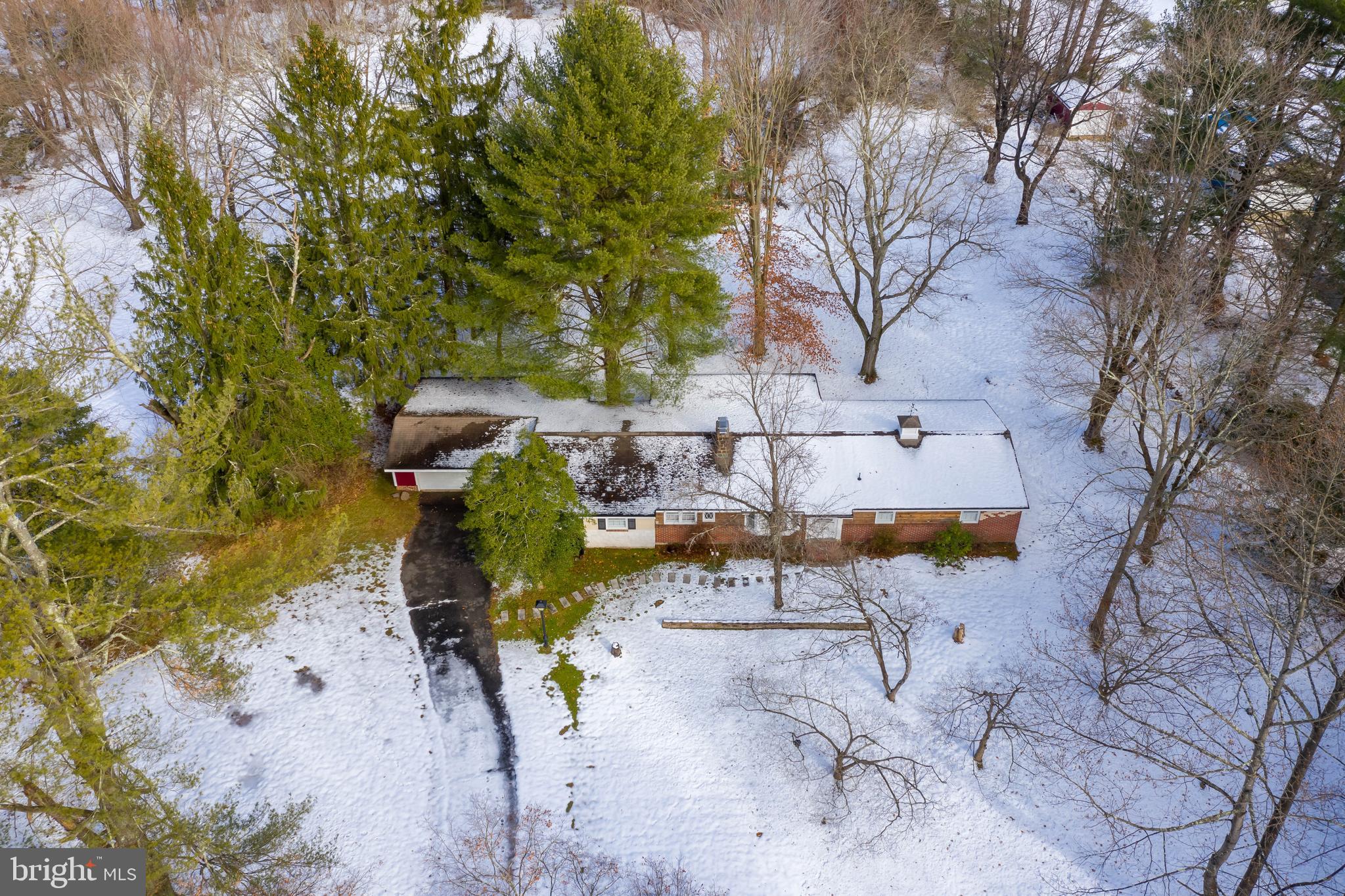 33 4 Mile Road Pemberton, NJ 08068 - Photo 7 of 49