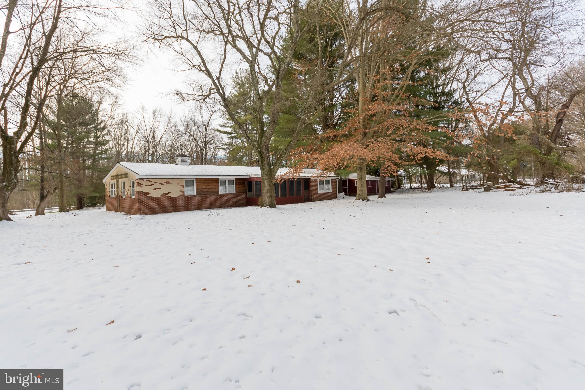 33 4 Mile Road Pemberton, NJ 08068 - Photo 9 of 49