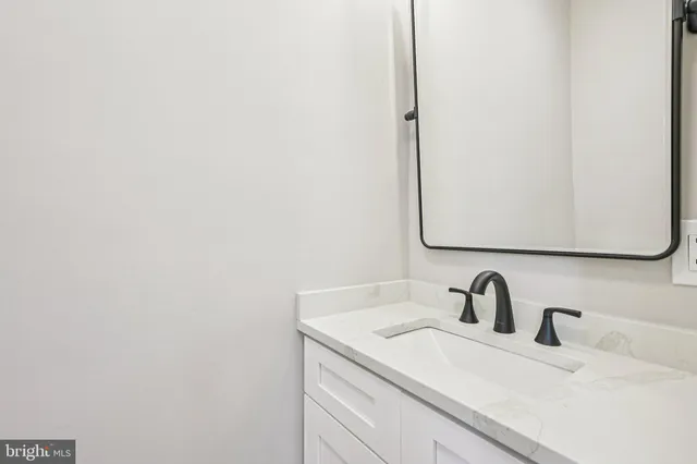 $319,900 | 914 South 54th Street, Philadelphia, PA 19143