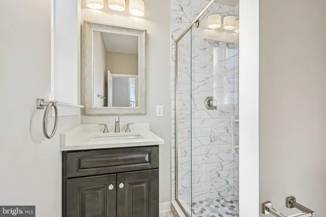 $319,900 | 914 South 54th Street, Philadelphia, PA 19143