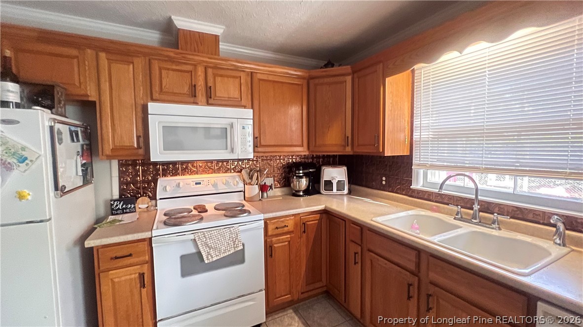 4001 Kings Cross Road Lumberton, NC 28360 - Photo 3 of 11