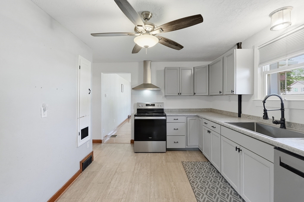 88 Roy Street Ludlow, MA 01056 - Photo 13 of 36