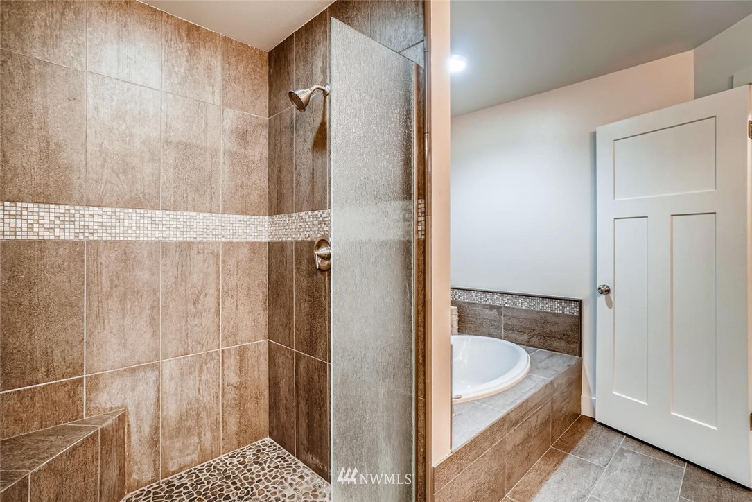23016 Echo Lake Road Snohomish, WA 98296 - Photo 22 of 35 Gallery Image 22
