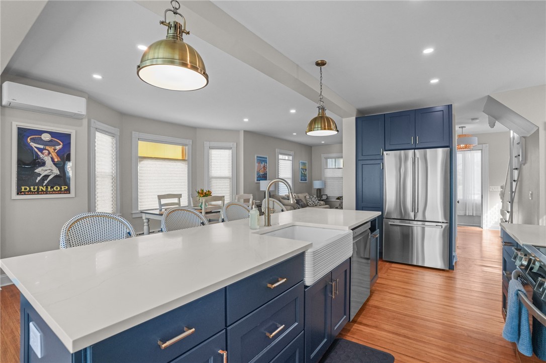 7 Atlantic Street Newport, RI 02840 - Photo 22 of 44