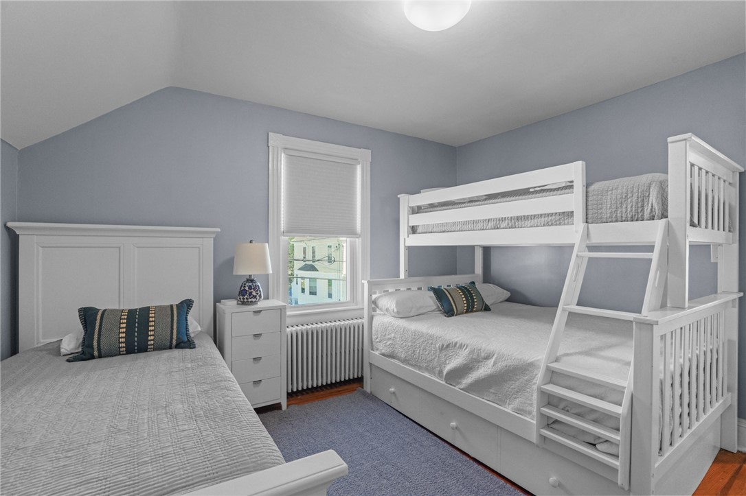 7 Atlantic Street Newport, RI 02840 - Photo 36 of 44