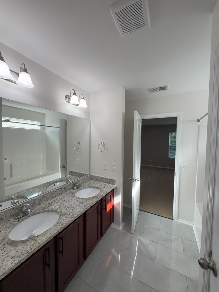 345 Flyway Road Goose Creek, SC 29445 - Photo 14 of 22 2026-10-02-07-15-11