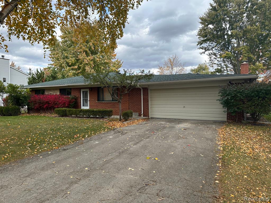 62302 Chubb Road Ray, MI 48096 - Photo 2 of 42