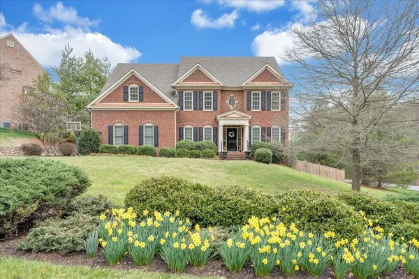 $849,950 | 1107 Belcroft Court, Roanoke, VA 24018