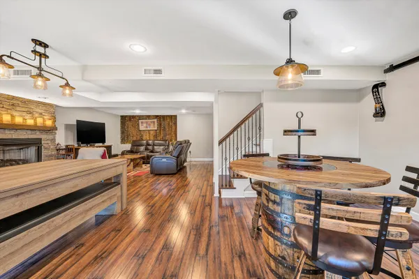 $849,950 | 1107 Belcroft Court, Roanoke, VA 24018