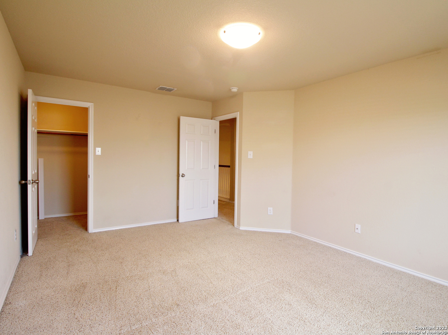 9627 Mediator Run Converse, TX 78109 - Photo 30 of 41 a view of an empty room