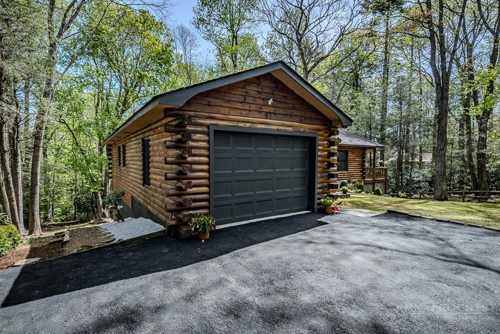 97 Lakeview Road Newland, NC 28657 - Photo 44 of 49