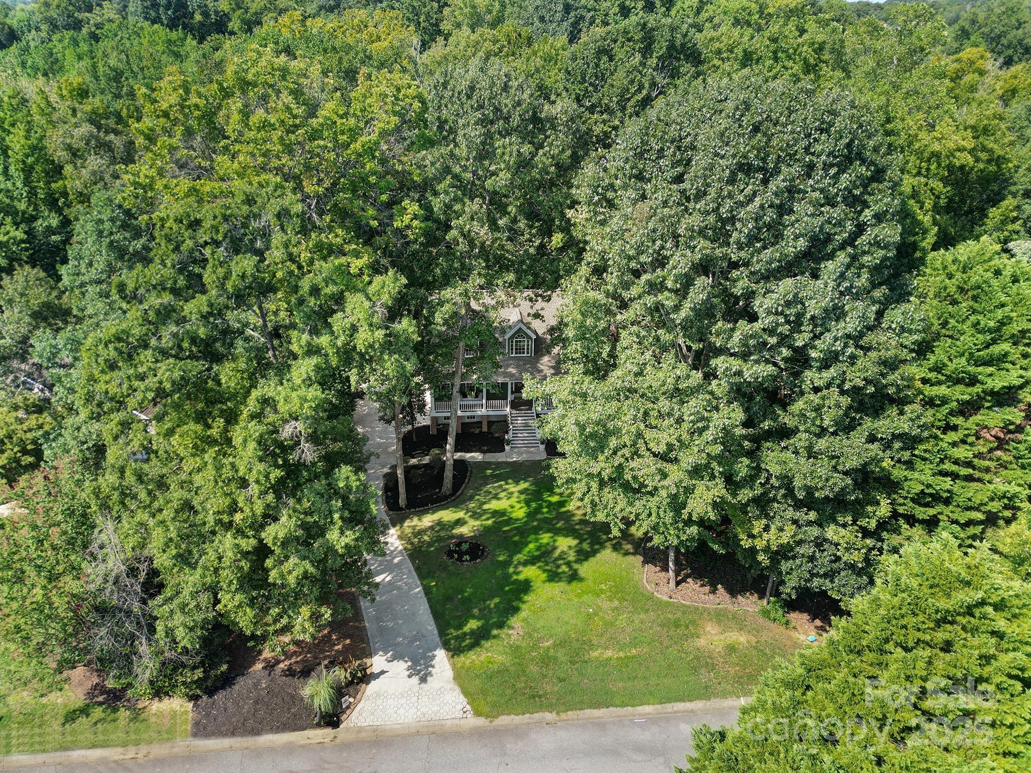 1674 Caille Court Fort Mill, SC 29708 - Photo 36 of 38 Gallery Image 36