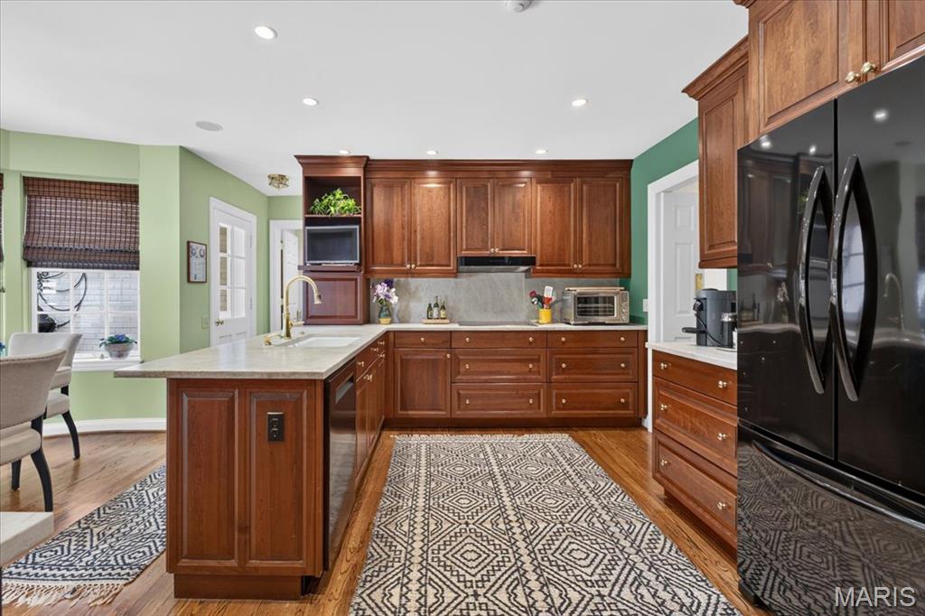 18 South McKnight Road St. Louis, MO 63124 - Photo 26 of 72 Gallery Image 26