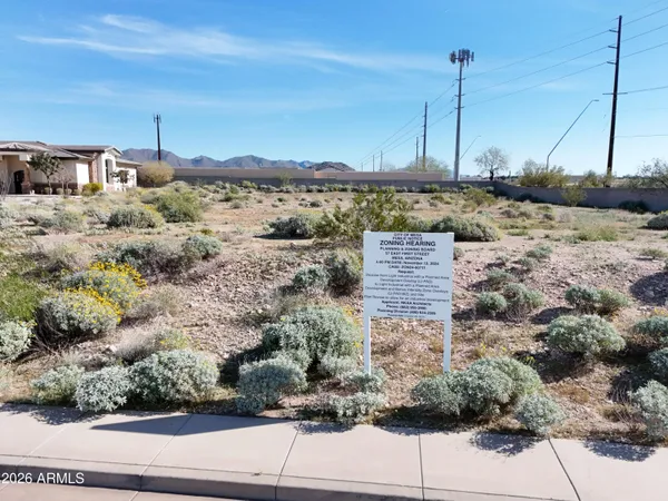 a view of a terrace with sky view