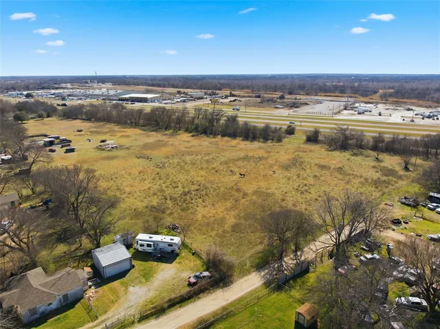 $325,000 | 2801 Old Marlin Road, Waco, TX 76705