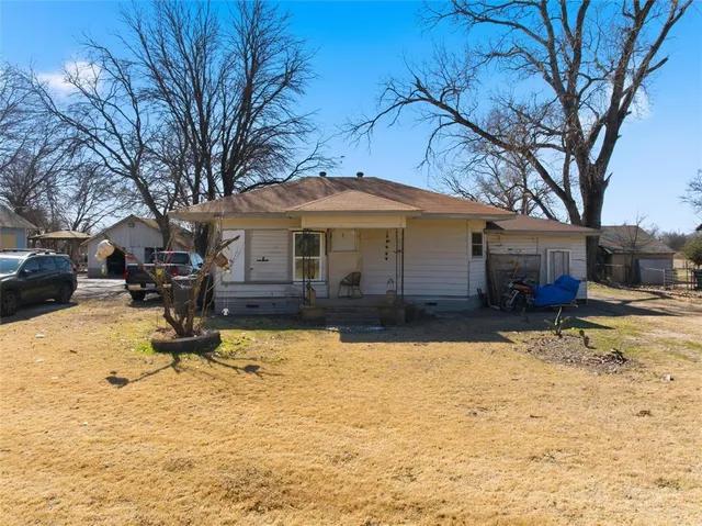 $325,000 | 2801 Old Marlin Road, Waco, TX 76705