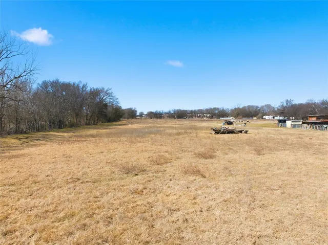 $325,000 | 2801 Old Marlin Road, Waco, TX 76705