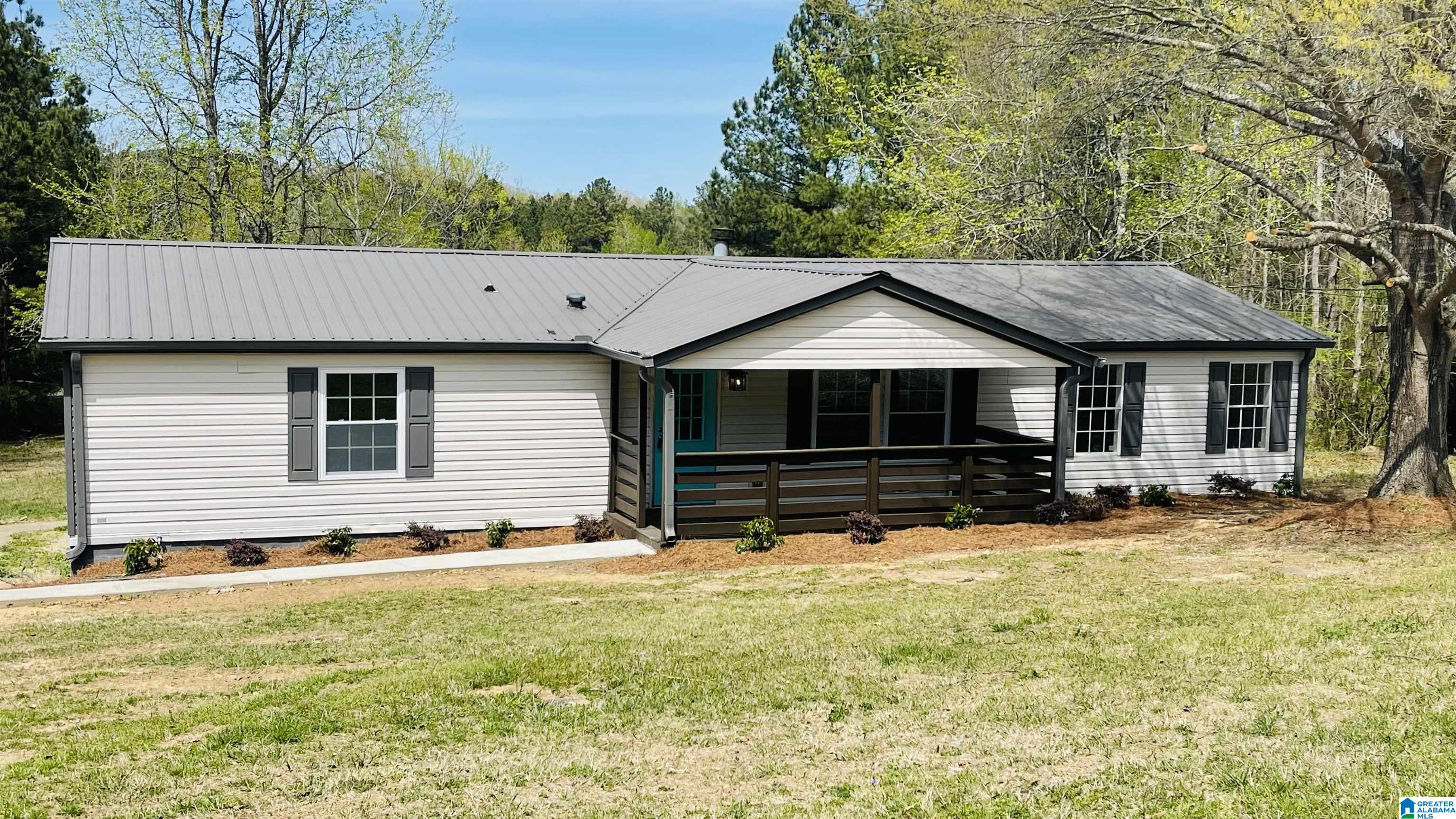 75 Overlook Circle Odenville, AL 35120 - Photo 1 of 40