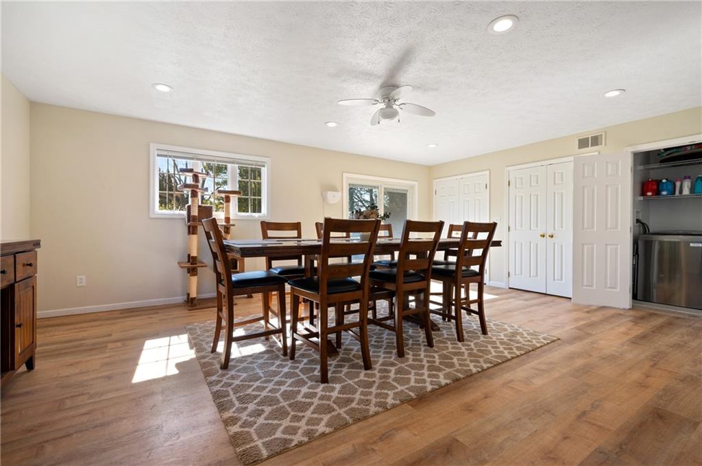 801 Wible Run Road Pittsburgh, PA 15209 - Photo 9 of 25 Gallery Image 9