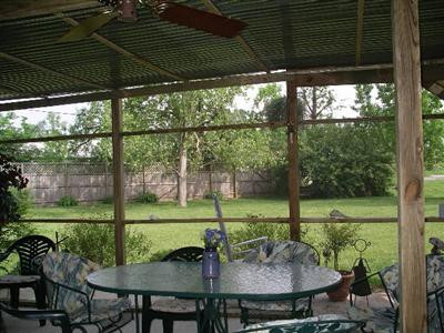 127 Ridge Road Versailles, KY 40383 - Photo 27 of 55 screened in porch (lower level)