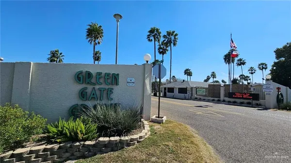 $775 | 2408 Meadowlark Street, Palmview, TX 78572